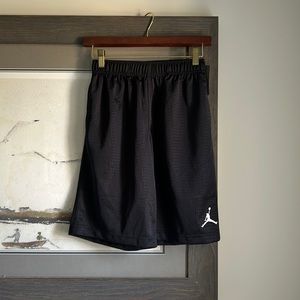 NWT Youth Nike Jumpman Basketball Shorts - Black - M